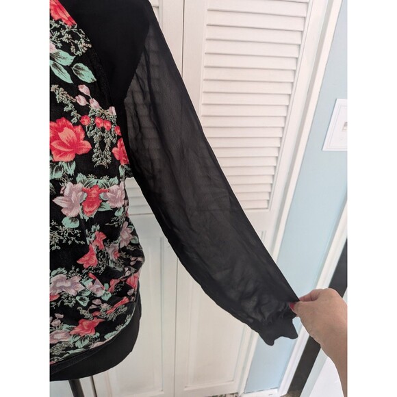 Kendall & Kylie Bomber Jacket Womens S Black Pink Floral Zip Crop Skater Hipster - Picture 4 of 14